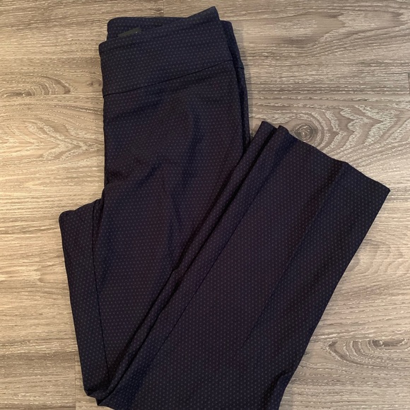 Ladies cropped business pants - Picture 2 of 3